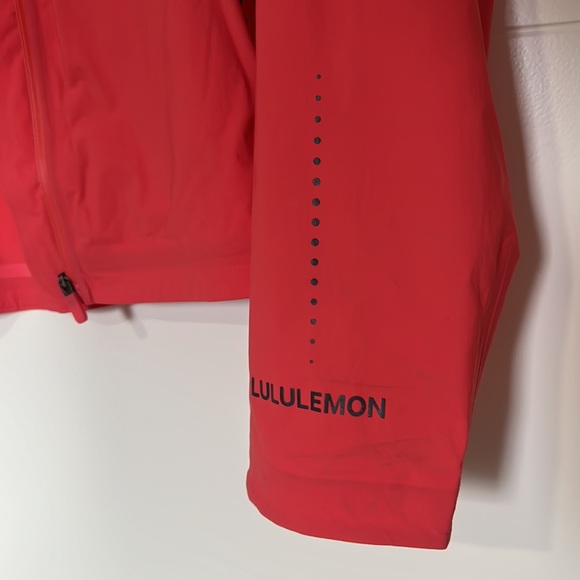 Lulu lemon jacket - Picture 1 of 7